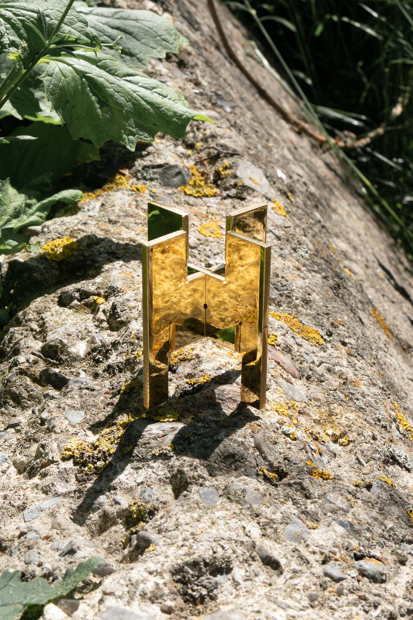 H64 // Solid Metal Candleholder Mirror Finish No. 8
